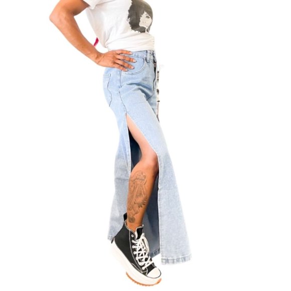 (NWT) Side Slit High Waist Wide Leg Jeans - Blue - Picture 2 of 8